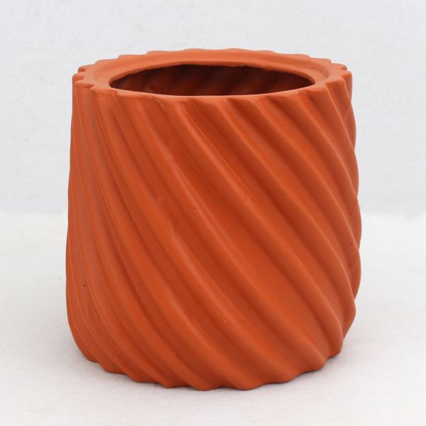 Natural Clay Pot Spiral Cut Design 