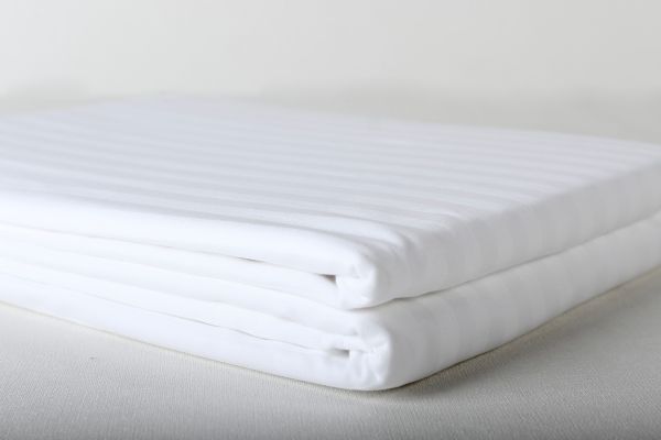 Classic Bed Sheet White 110*110